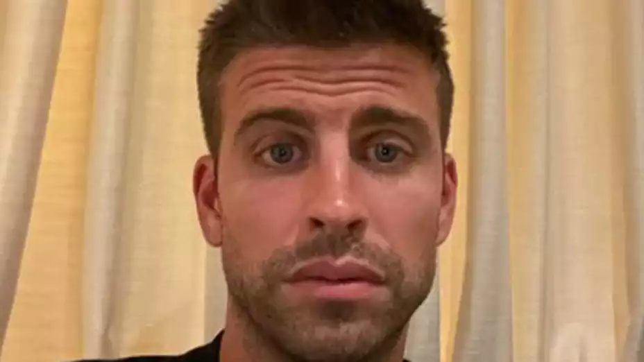 Piqué se dice arrepentido de haberse separado de Shakira