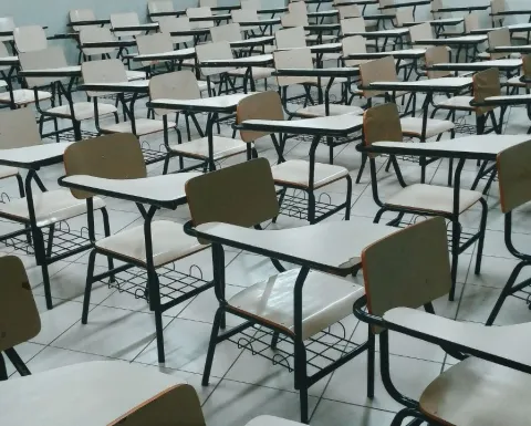Cancelan clases por fuertes lluvias en Puebla: Días sin escuela y niveles a los que aplica