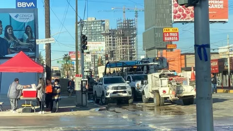 Atiende Cespt fuga de agua en el Díaz Ordaz