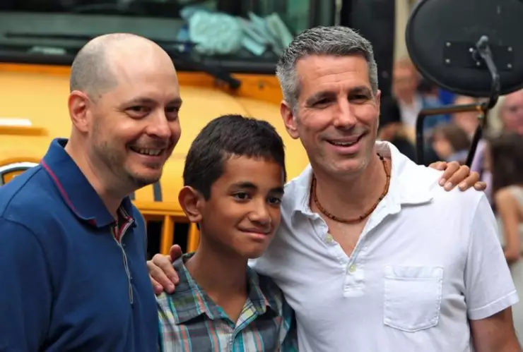 Hace 20 años esta pareja encontró a un bebé en el Metro y lo adoptaron