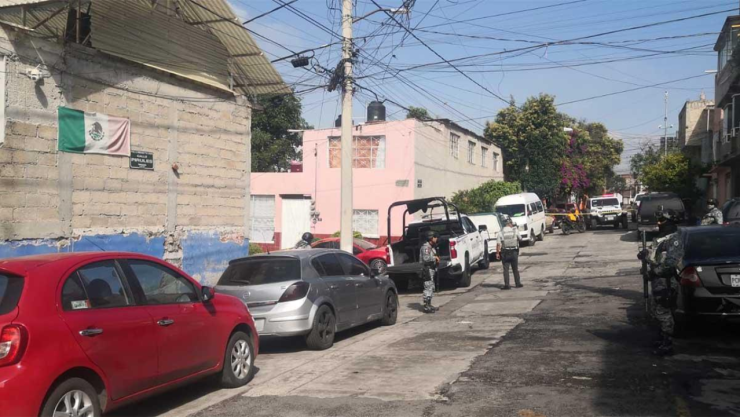 uentran el cuerpo de una mujer envuelto en bolsas en el municipio de Tlalnepantla, Edomex