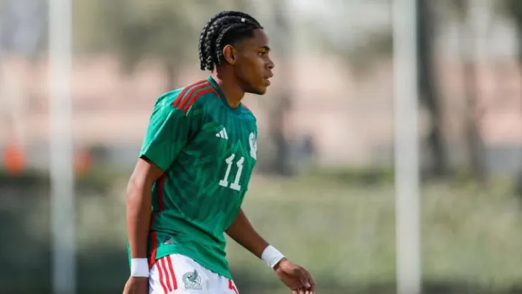 que-futbolistas-mexicanos-jugaron-en-brasil