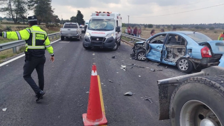 accidente carretera Los Reyes-Zacatepec