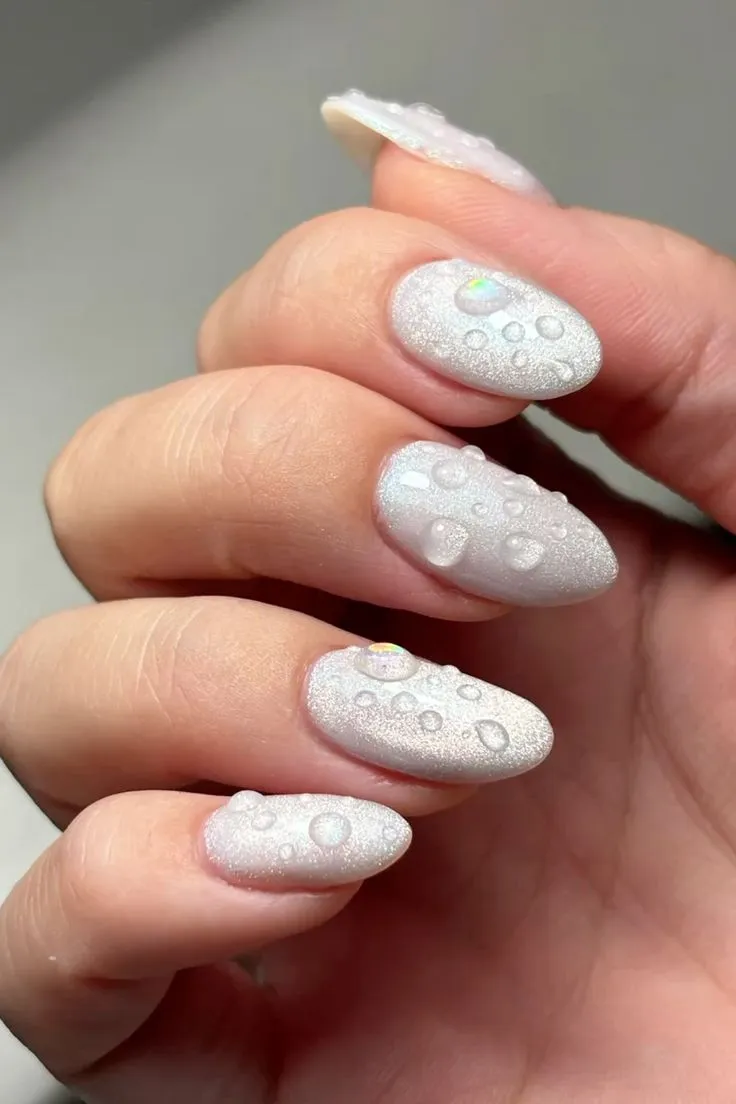 Diseño de uñas con gotas 3D