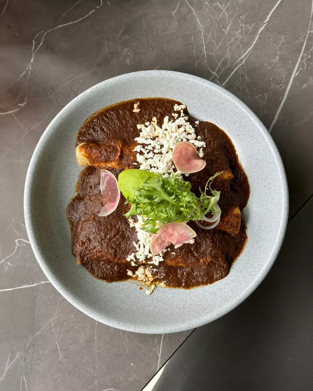 Enchiladas de suelo: el platillo sinaloense que está en peligro de desaparecer