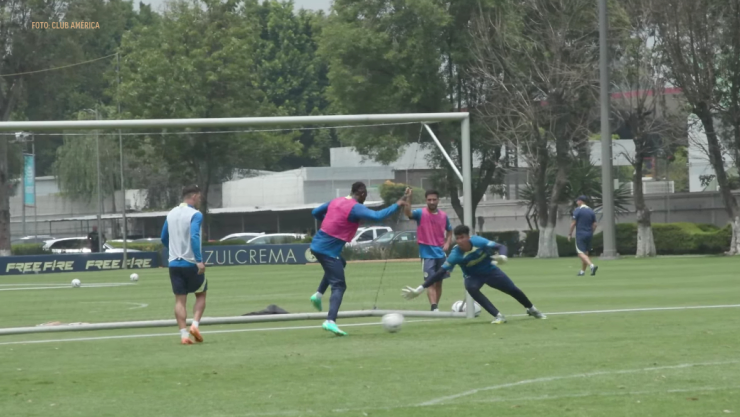 julian quinones america.jpg