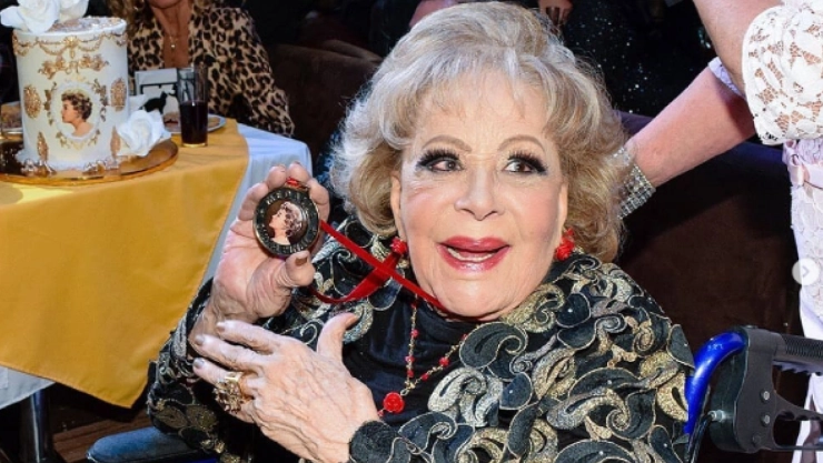 ¿Quién es Silvia Pinal, la última diva del cine de oro mexicano?
