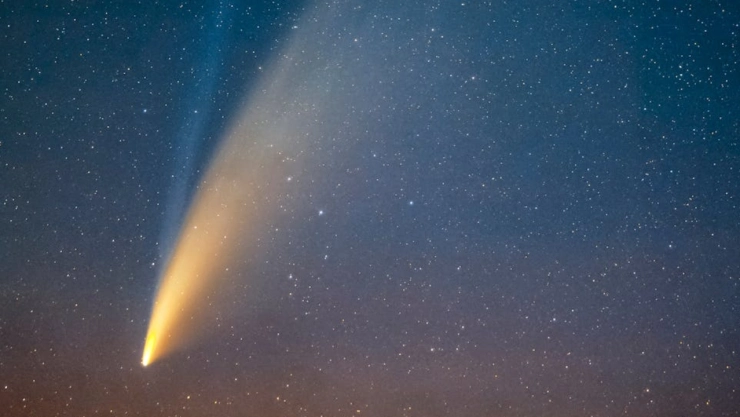 Cómo-y-cuándo-ver-el-eclipse-solar-total-y-el-Cometa-Diablo-al-mismo-tiempo