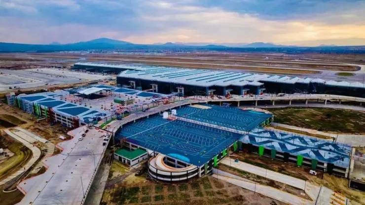 Estos son los costos, tiempos y rutas para llegar al AIFA