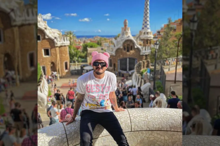 Ricardogorro rosa.jpg