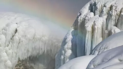 cataratas niagara congeladas 2021.jpg