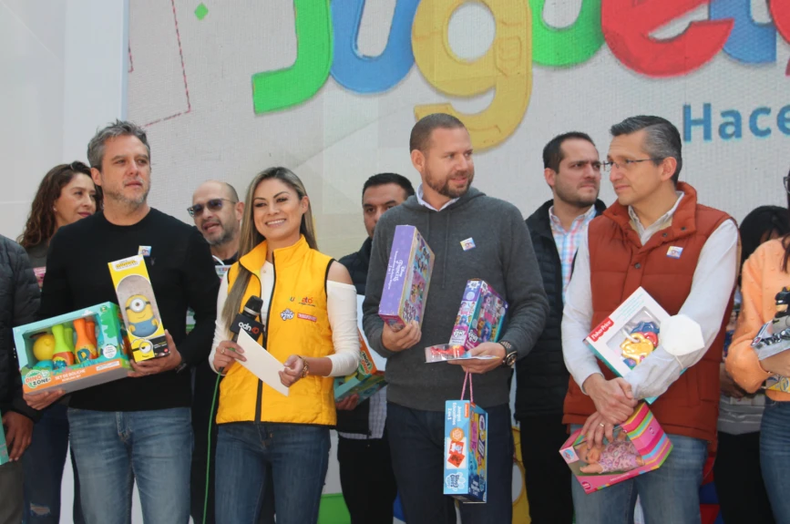 Se vivía un gran ambiente por lo que significa este donativo