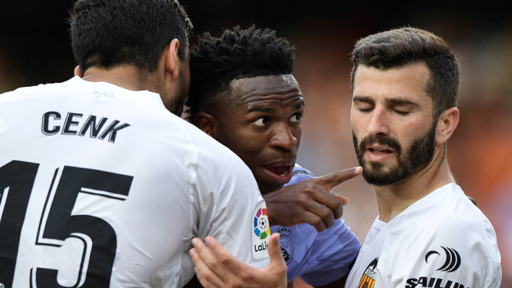 Vinícius ante el Valencia