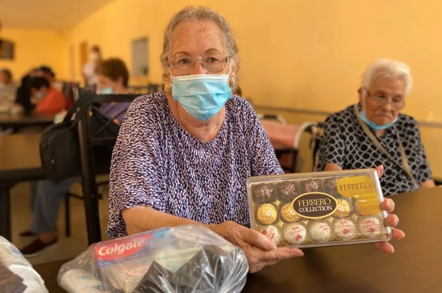 Con regalos, pastel, música en vivo y la mejor actitud, celebramos a varias mamás de México con motivo del 10 de mayo. Esta es la magia de la campaña “Amor a Mamá"