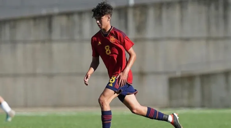 quien-es-joven-mexicano-robert-oliveras-destaca-con-barcelona-pb-notas