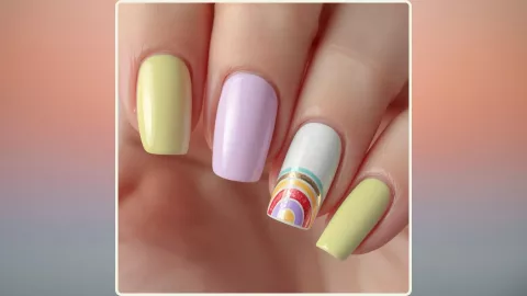 Uñas arcoíris pastel