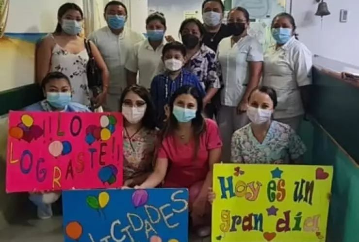 Niño yucateco vence al cáncer y conmieve a todos (FOTOS)