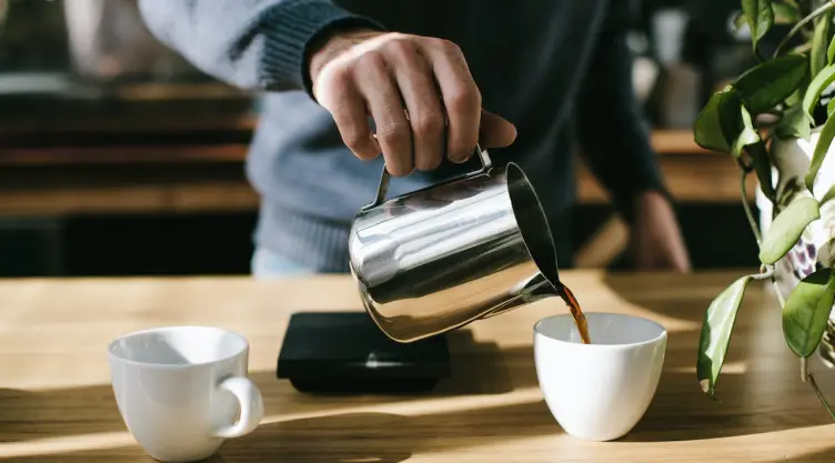 café