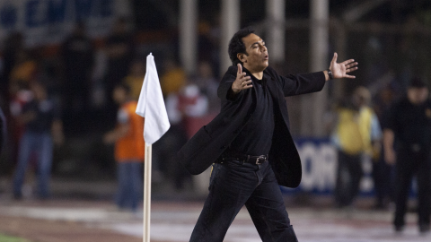 Los peores momentos de Hugo S&aacute;nchez como Cruz Azul