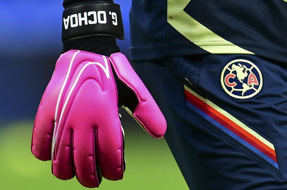 Guillermo Ochoa lesión