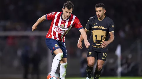 Pumas vs Chivas