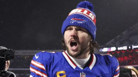 Josh Allen firma la mayor extensión de contrato en la historia de la NFL.