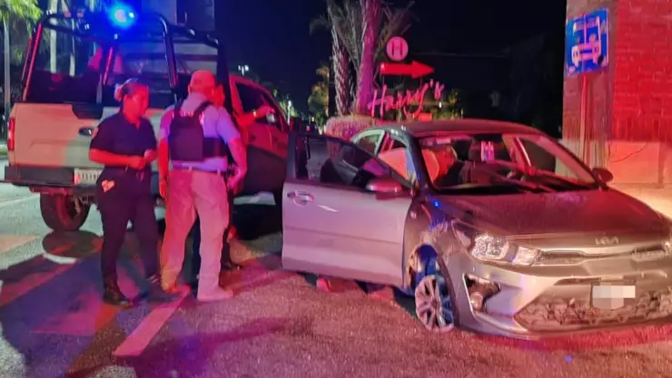 Accidente en Blvd. Kukulcán de Cancún_ ¿Qué lo que pasó_.jpg