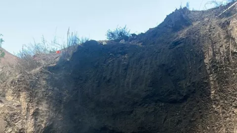 Niños caen a un barranco en Terrazas del Valle