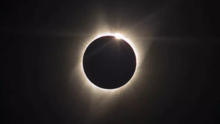 Eclipse solar