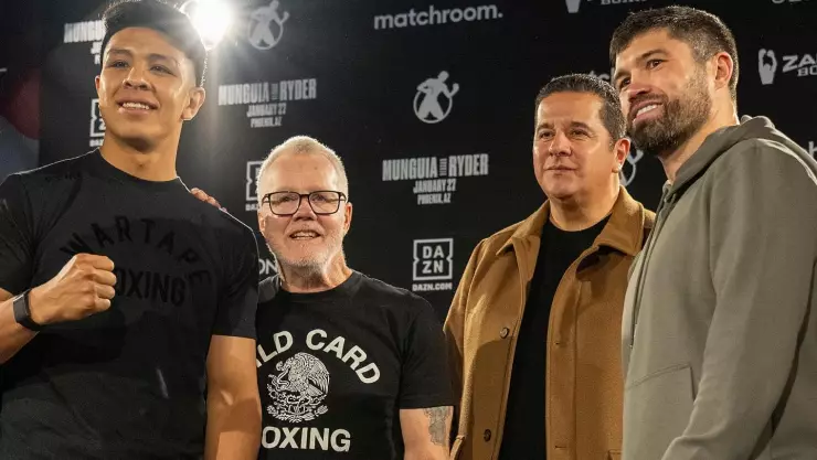 Jaime Munguía entrenamiento para pelea John Ryder