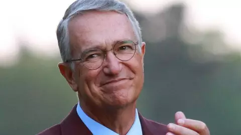 Ricardo Salinas Pliego hace anuncio sobre la pelea Canelo vs Munguía