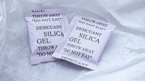 Para esto sirven las bolsitas de sílice