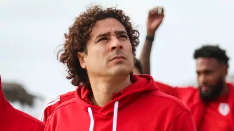 Guillermo Ochoa AVS