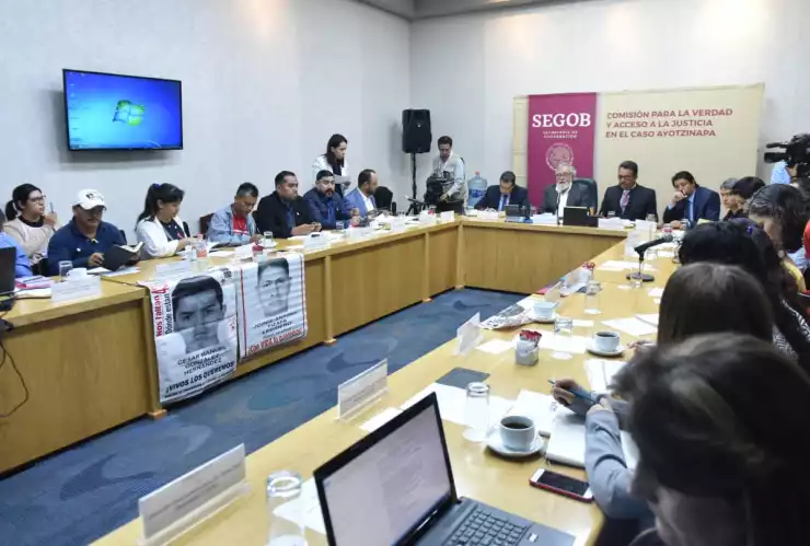 Comisión Ayotzinapa.jpg