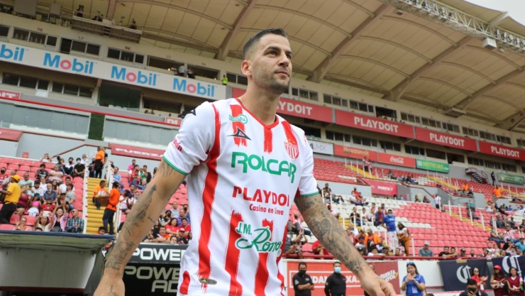 Edgar Méndez con Necaxa