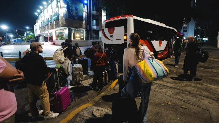 Sismos en Venezuela: 29 personas llegan al AIFA tras ser evacuadas.