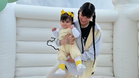 _¿Qué dijo Cazzu sobre Nodal, Ángela Aguilar y su hija Inti.png