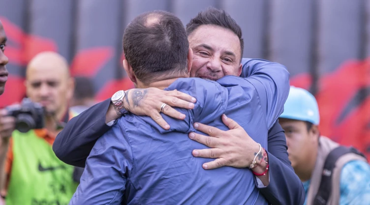 André Jardine y Antonio Mohamed