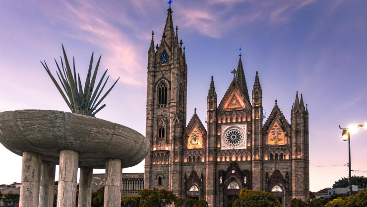 EXPIATORIO_PEXELS_ABRAHAM