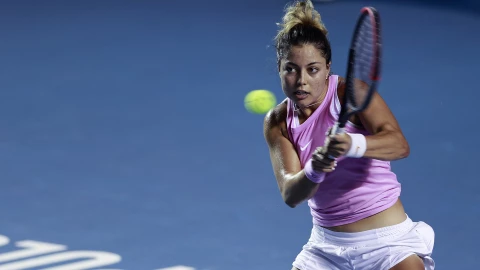 Renata  Zaraz&uacute;a