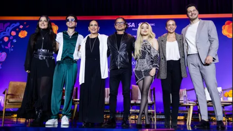elenco de coco en concierto una fiesta para recordar.jpg