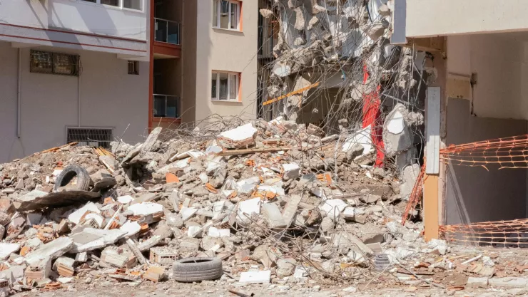 Qué hacer durante un sismo guía rápida para familias en Baja California.jpg