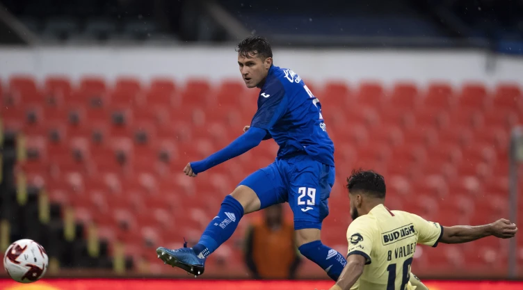 El mensaje que Santiago Giménez le mandó al América