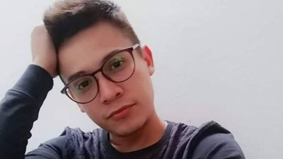 Asesinan a puñaladas a joven chef en Veracruz; denuncian crimen de odio