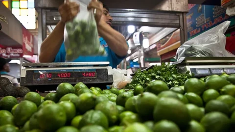 Inseguridad eleva el precio del limón
