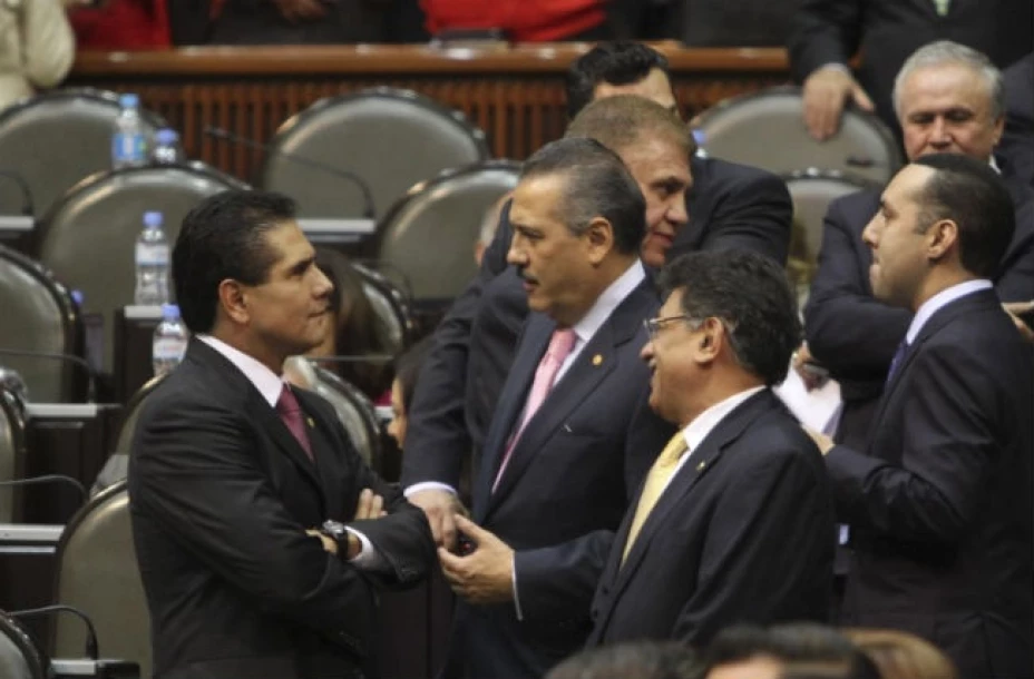 Silvano Aureoles y Manlio Fabio Beltrones