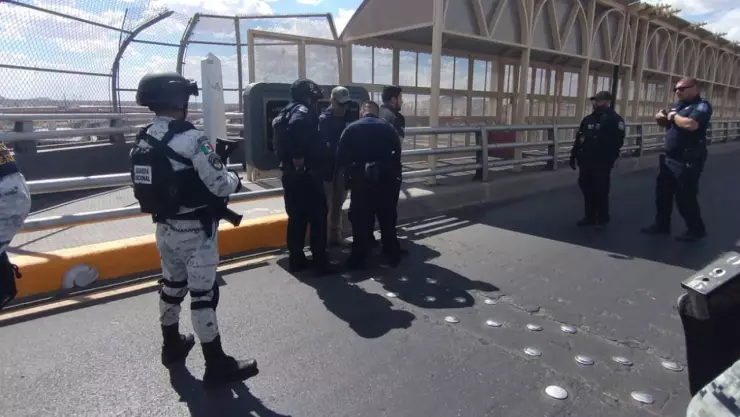 Detienen a hombre con orden de aprehensión de Estados Unidos