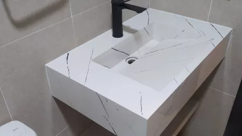 4 diseños de lavabos para tu baño pequeño: no salpican agua y tienen mucho espacio para guardar cosas