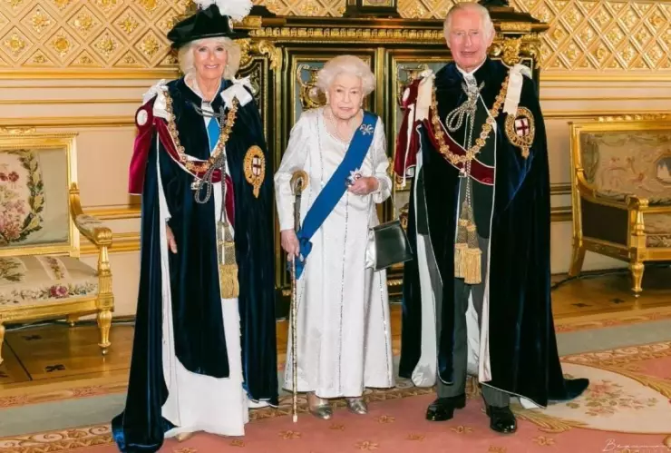 Reina Isabel II datos curiosos