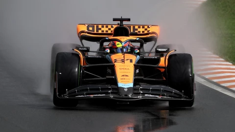 Oscar Piastri con McLaren